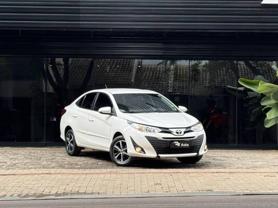 TOYOTA YARIS 1.5 16V FLEX SEDAN XL MULTIDRIVE